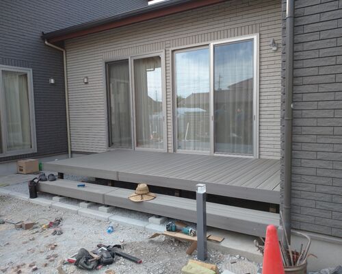 お庭で遊ぶウッドデッキ｜群馬県高崎市安中市渋川市